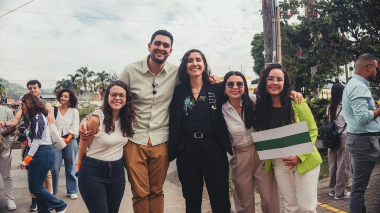 Las incoherencias del partido verde en Risaralda. ¡Inmenso rabo de paja!